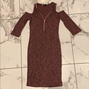 NEW* PAPAYA STORE Shoulder Cut Dress,  Size L